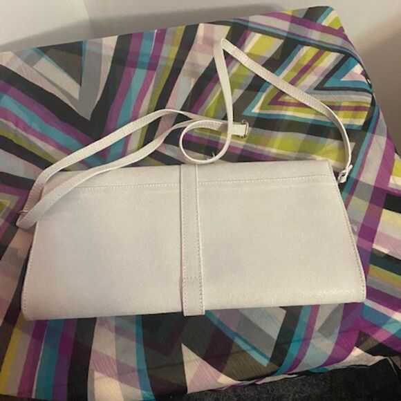 Madeinitalia White Leather Clutch Crossbody Bag - Picture 2 of 7